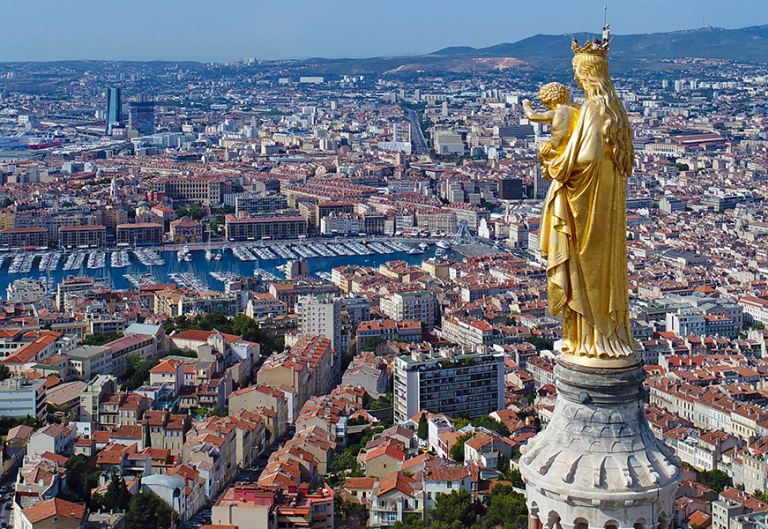 Quartiers à éviter à Marseille : ce qu'on ne vous dit jamais vraiment vue generale de marseille