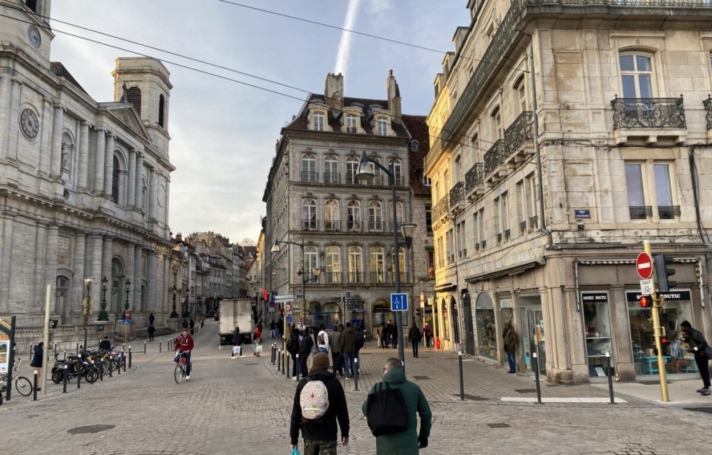 besancon battant