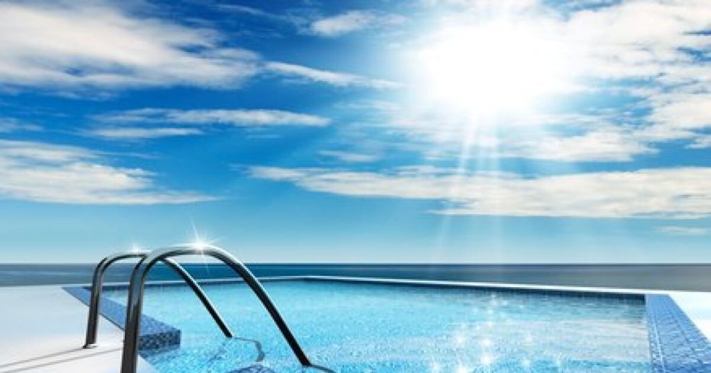 Évaporation de l'eau de piscine : combien perdez-vous vraiment (et comment y remédier) l evaporation de l eau de la piscine 3810 1200 630