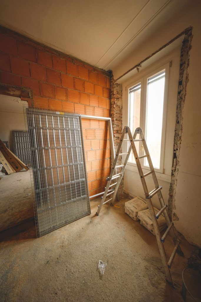 Acheter une maison à rénover : estimer le coût des travaux avant de faire une offre ade91c8a60d7b714768fedbb9ea37809 html fc667075